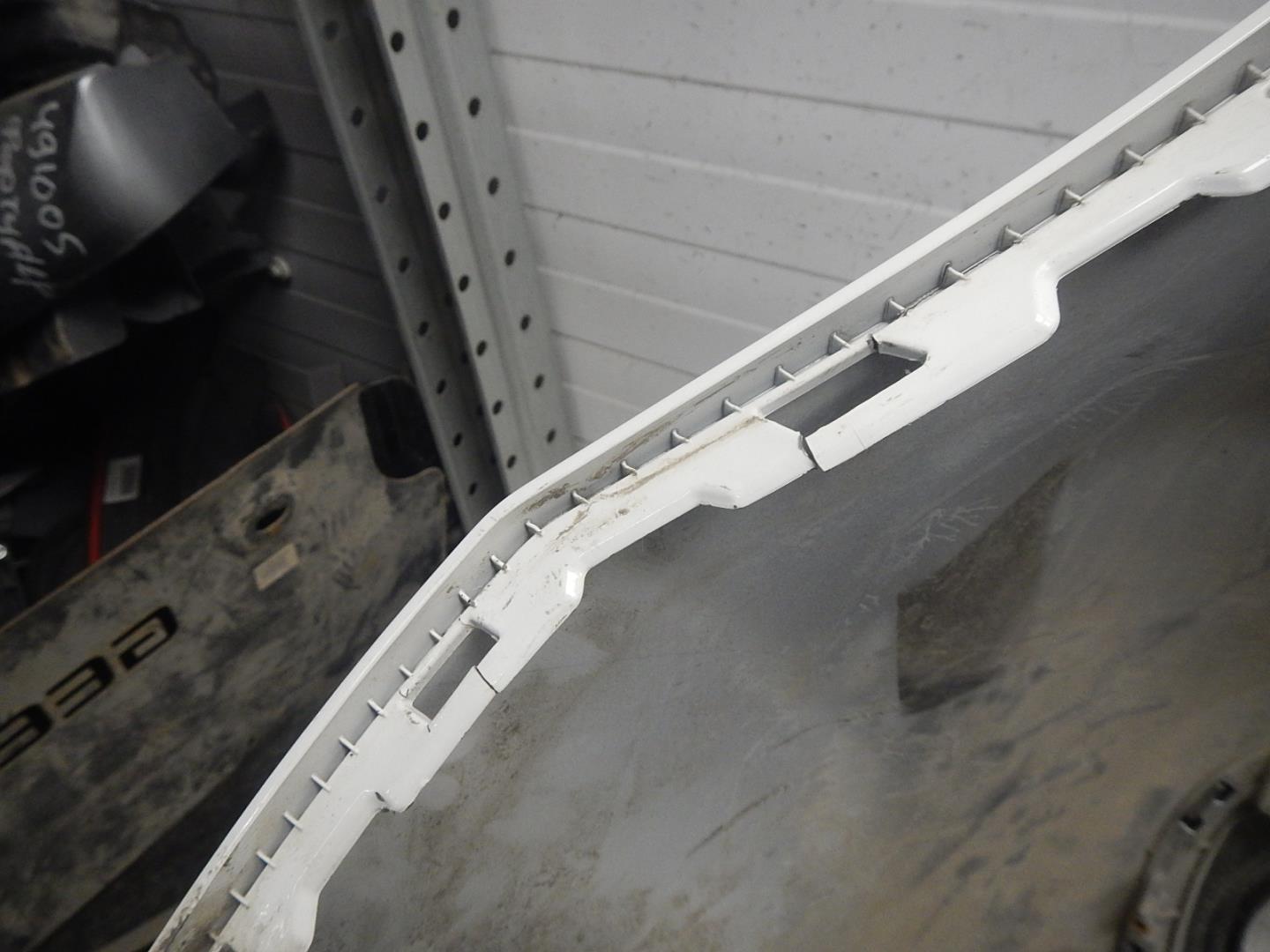 Бампер задний