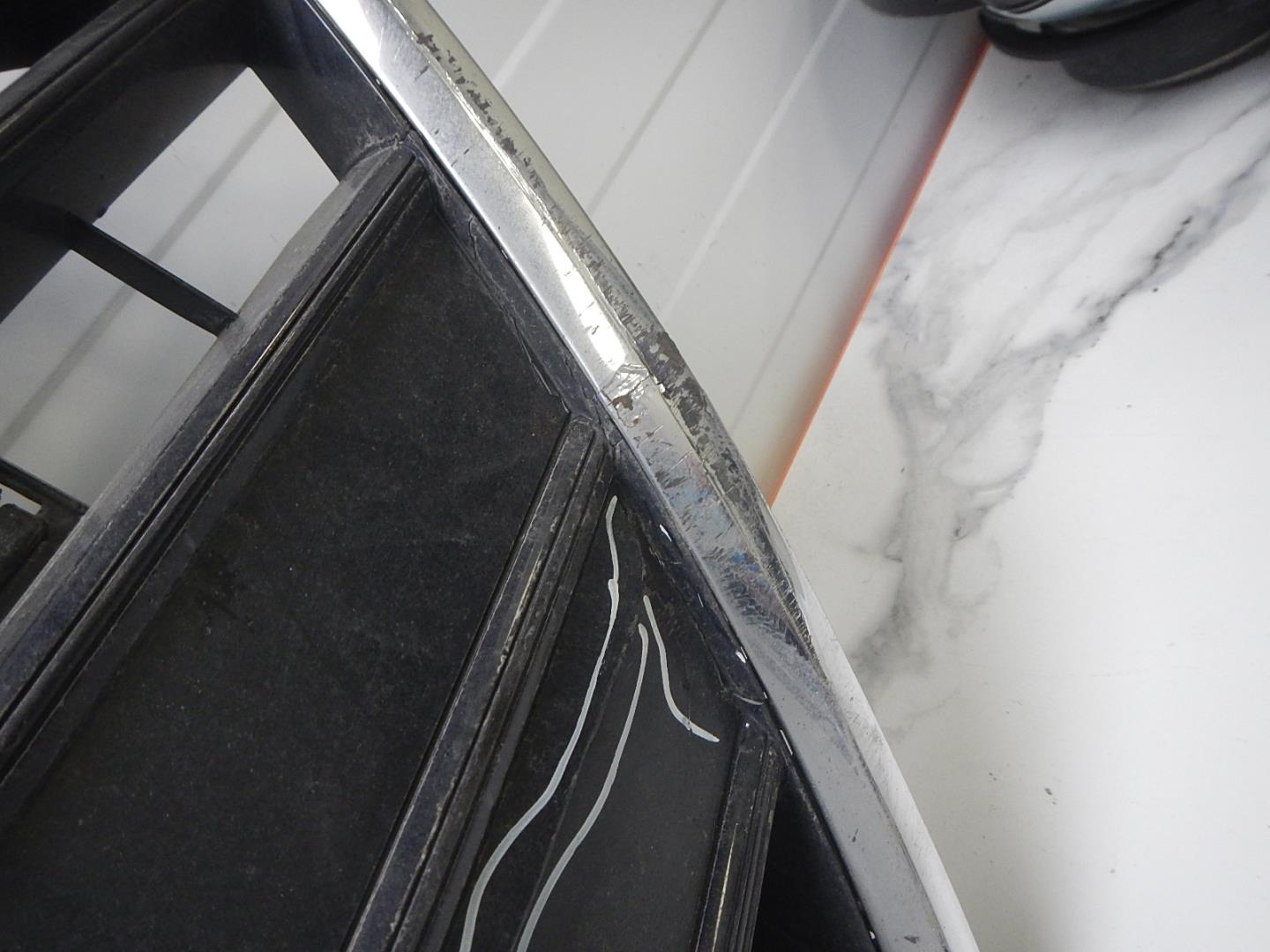 Решетка радиатора