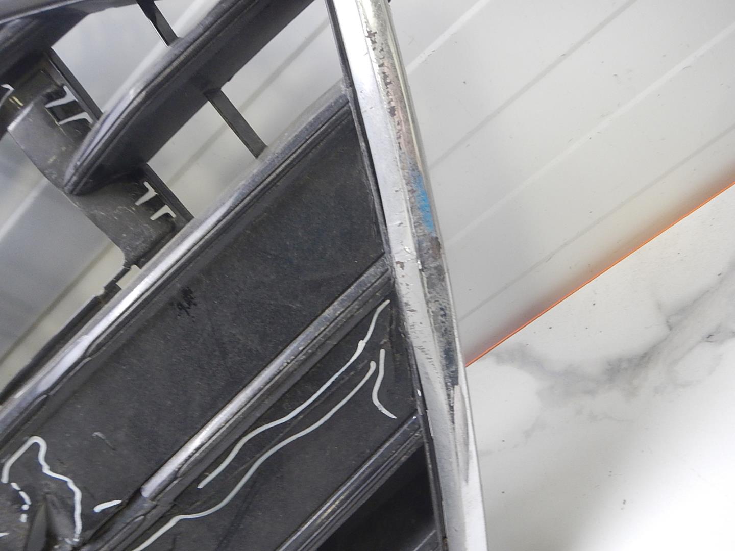 Решетка радиатора