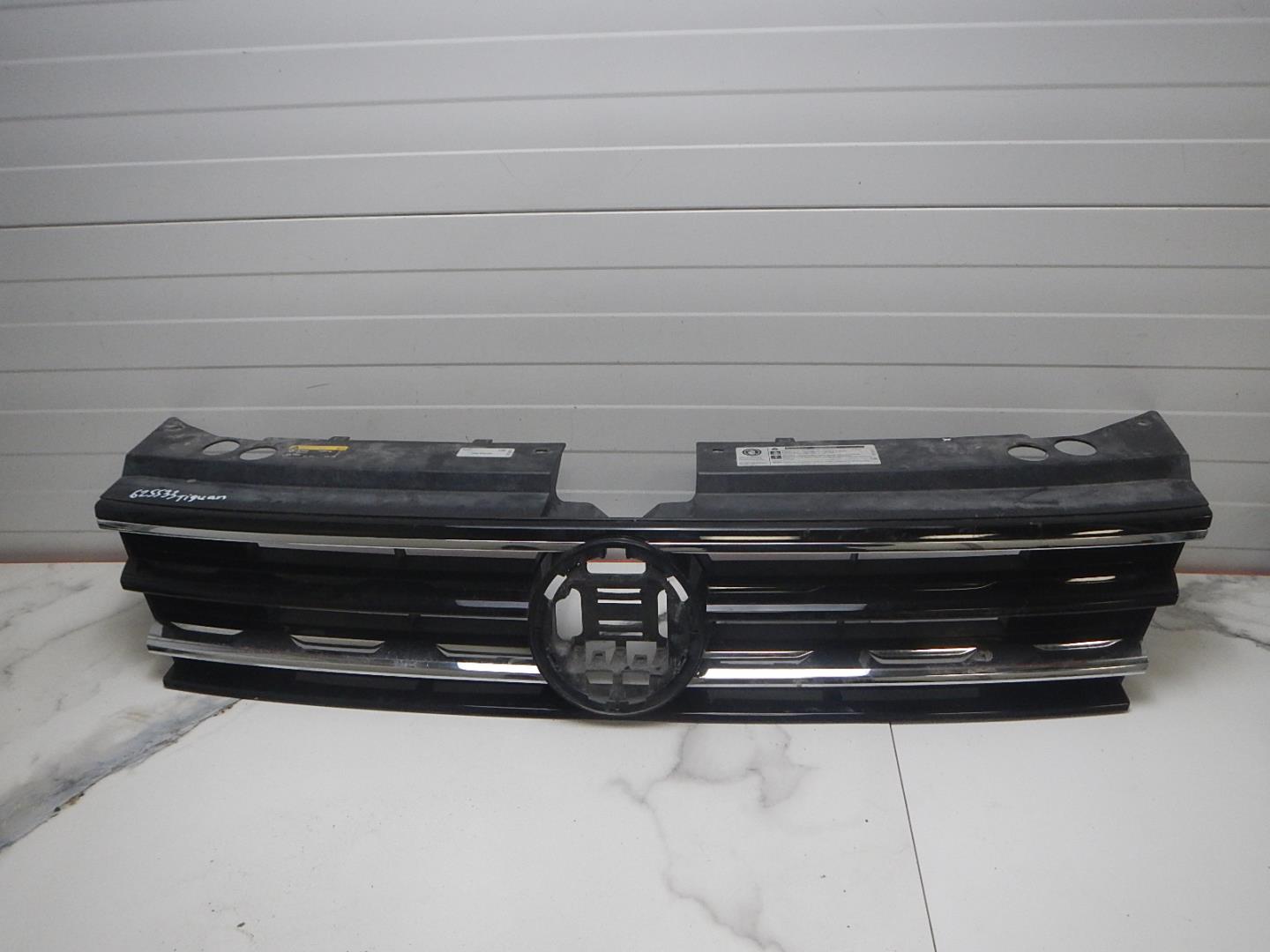 Решетка радиатора