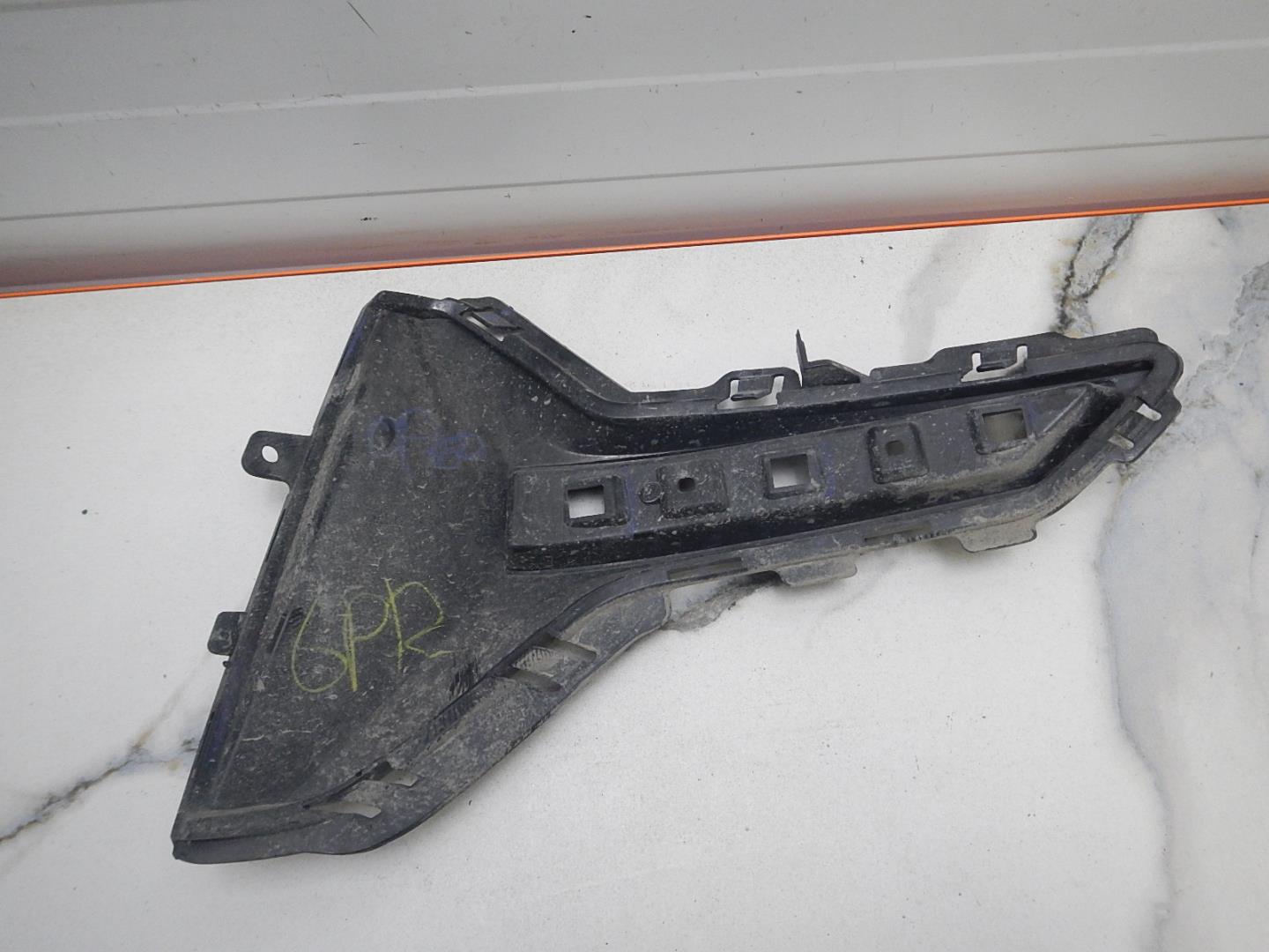 Накладка заднего бампера правая