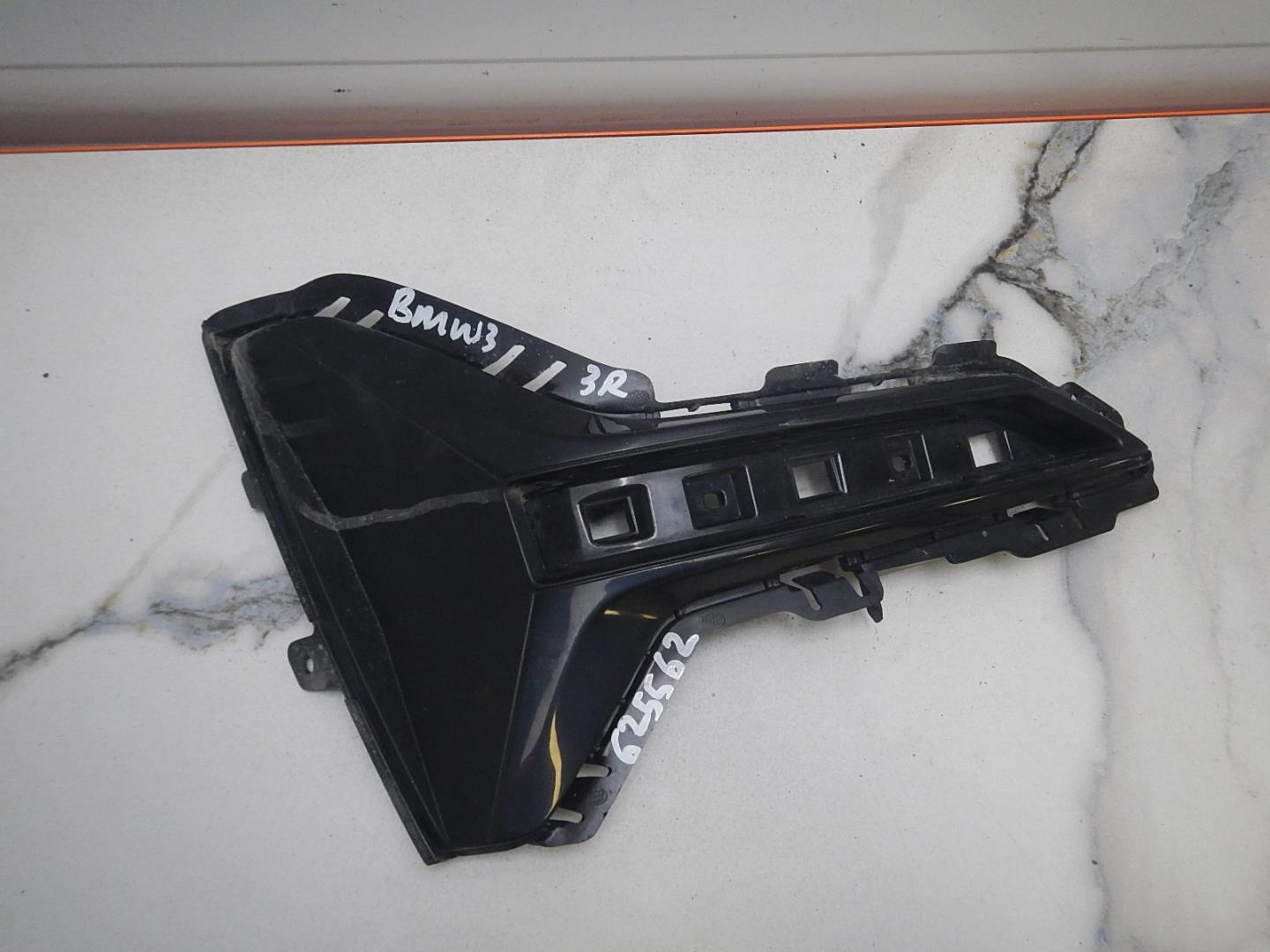 Накладка заднего бампера правая