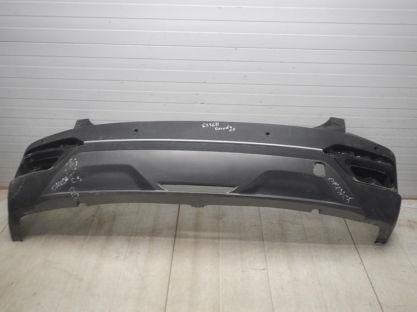 Бампер задний