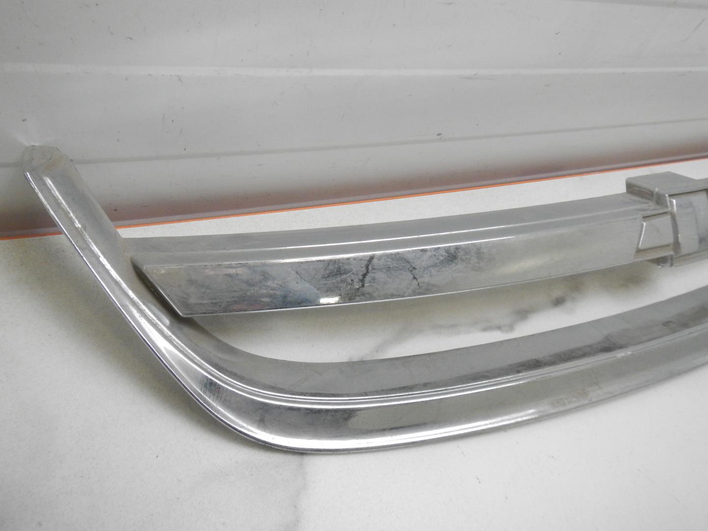 Накладка на решетку радиатора