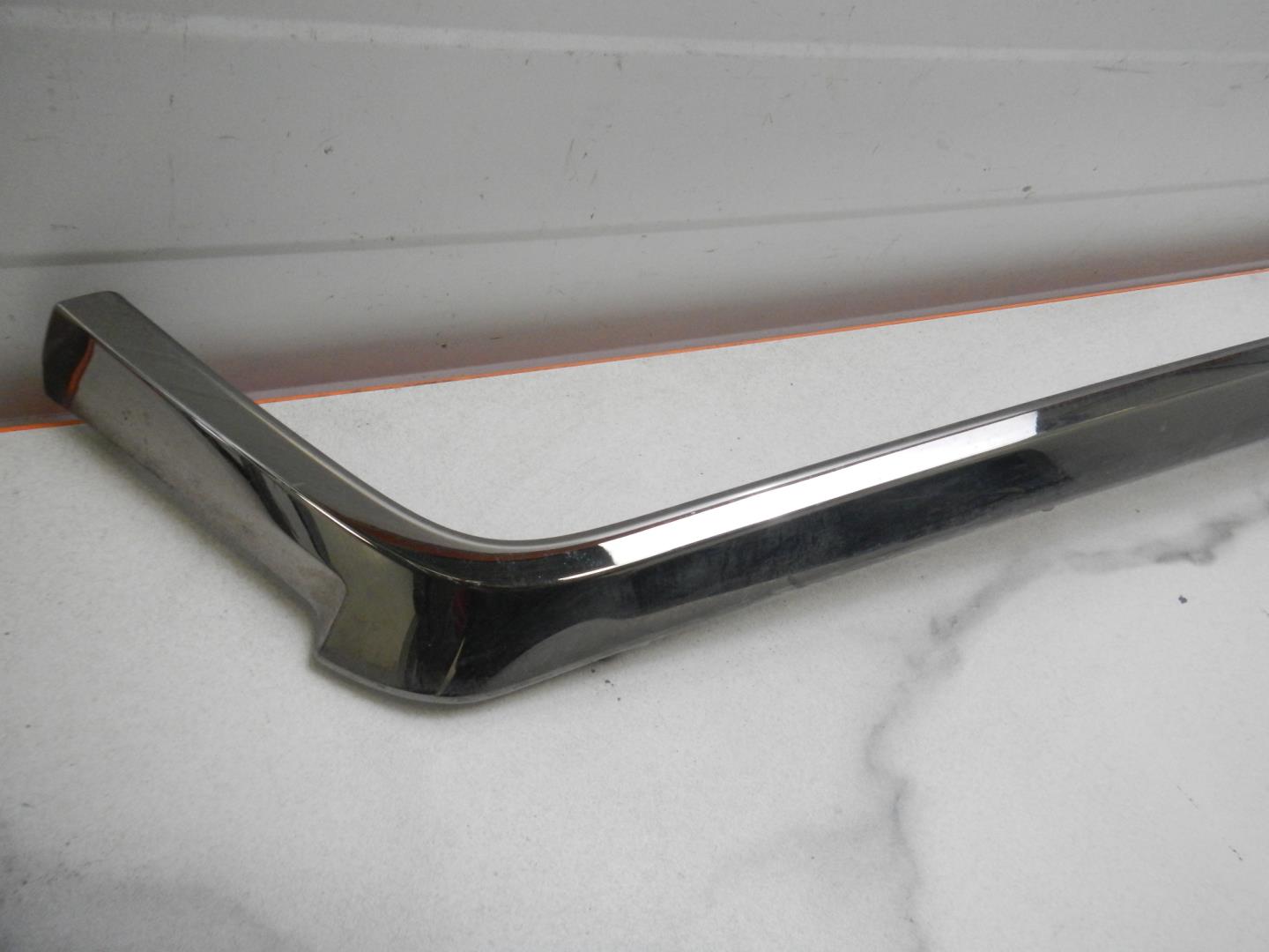 Накладка на решетку радиатора