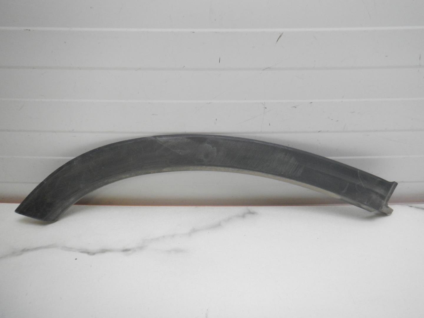 Накладка двери задней правой