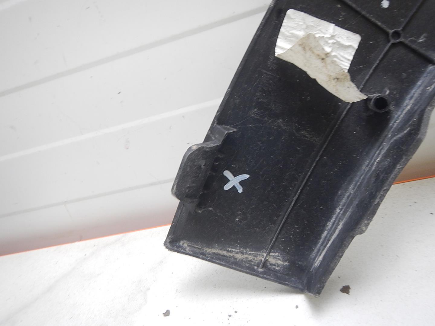 Накладка на крыло