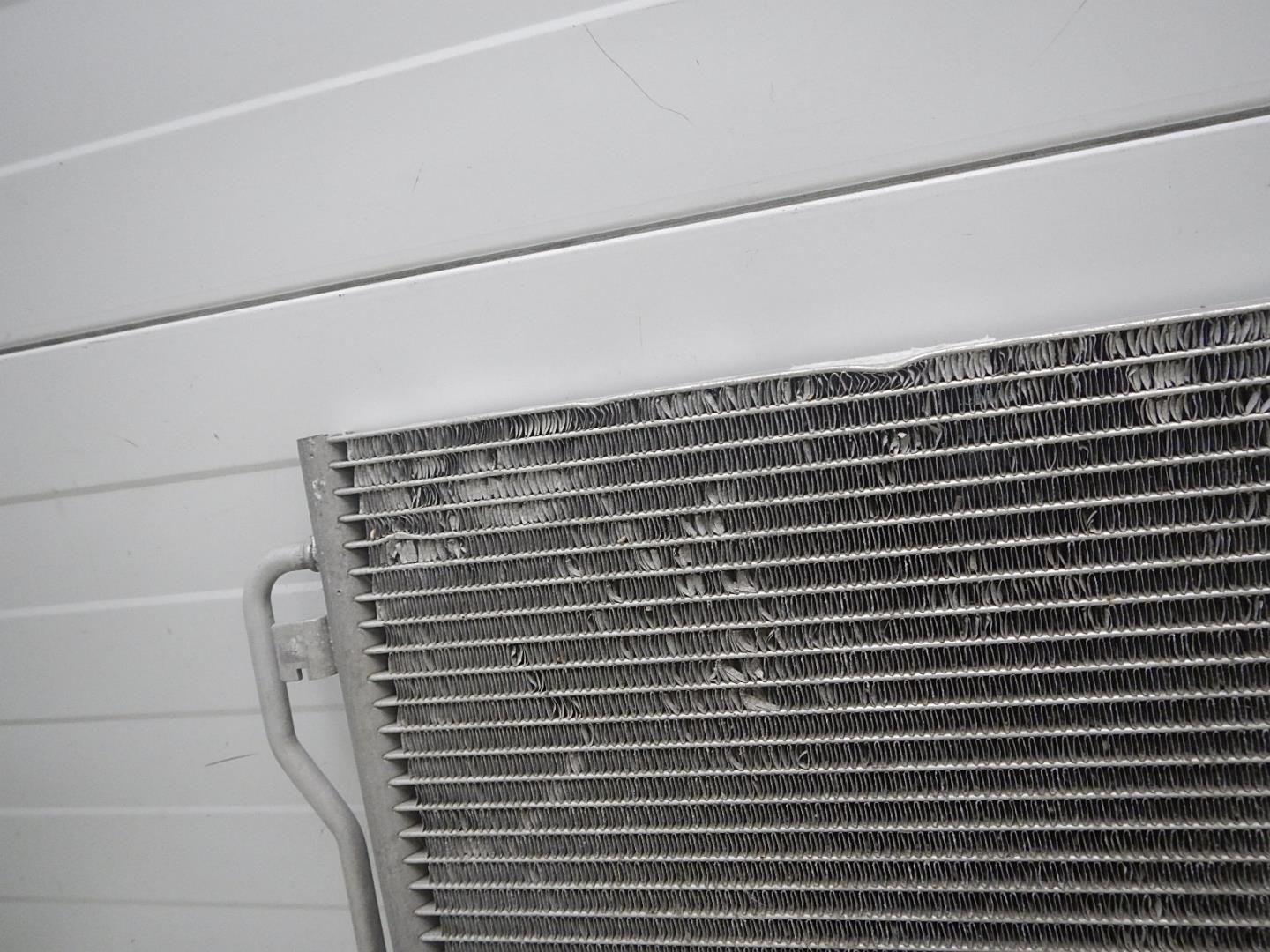 Радиатор кондиционера / конденсер