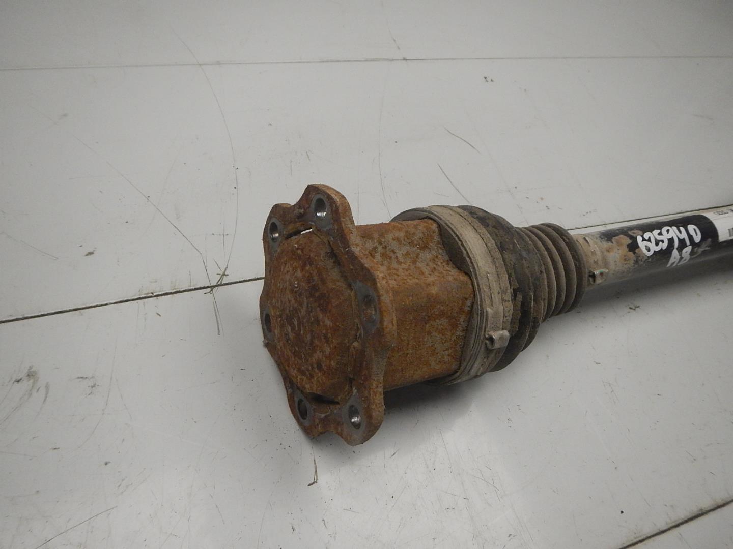 Полуось передняя правая