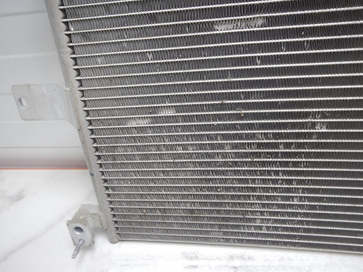 Радиатор кондиционера / конденсер