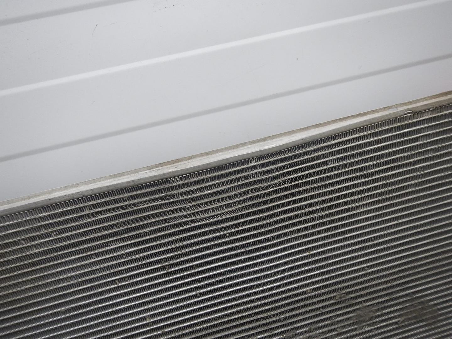 Радиатор охлаждения двигателя основной