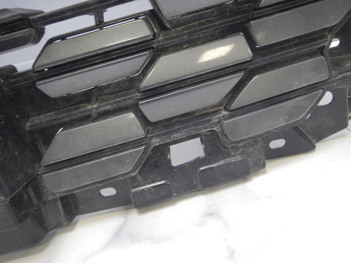 Решетка радиатора