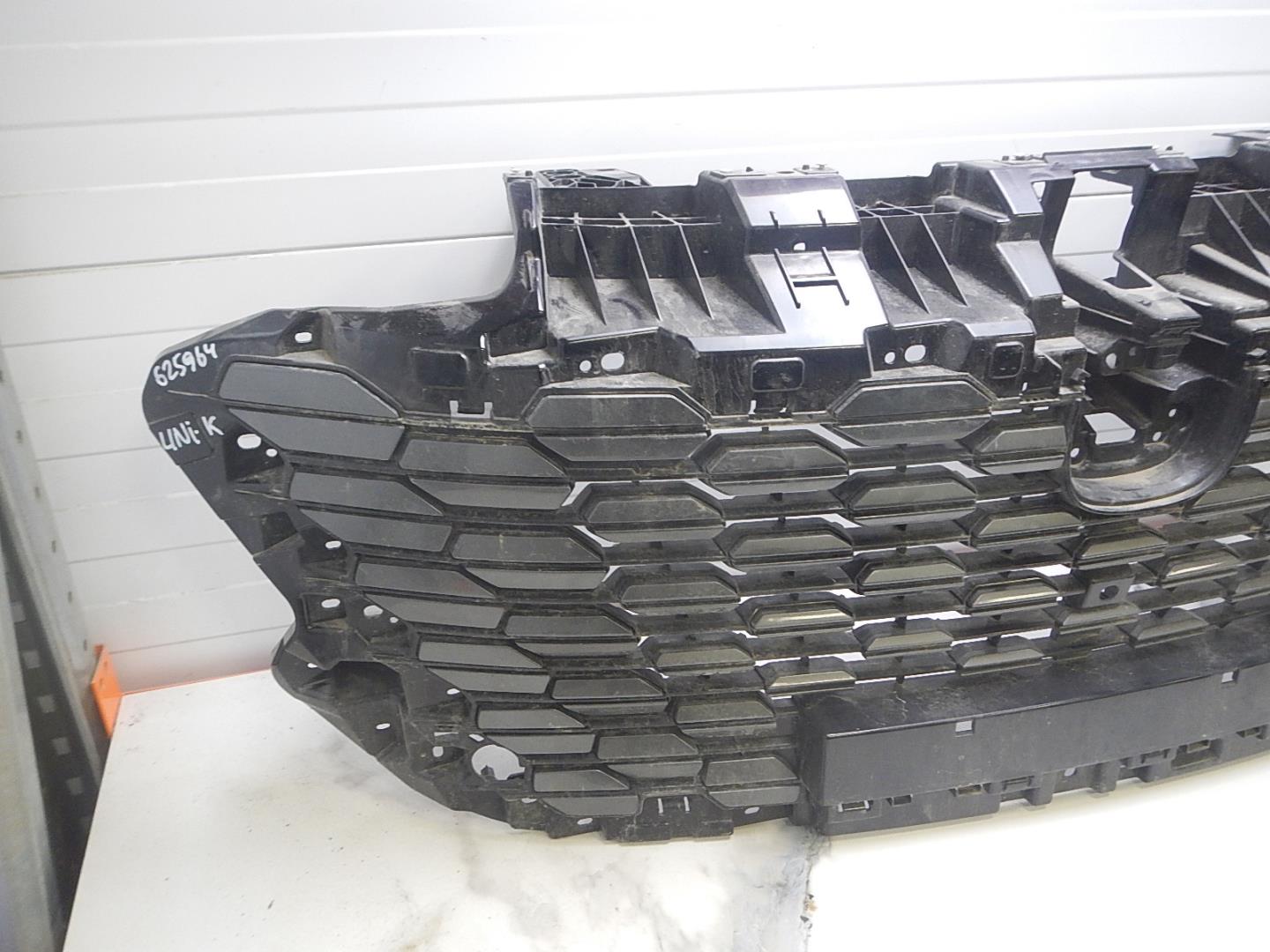 Решетка радиатора