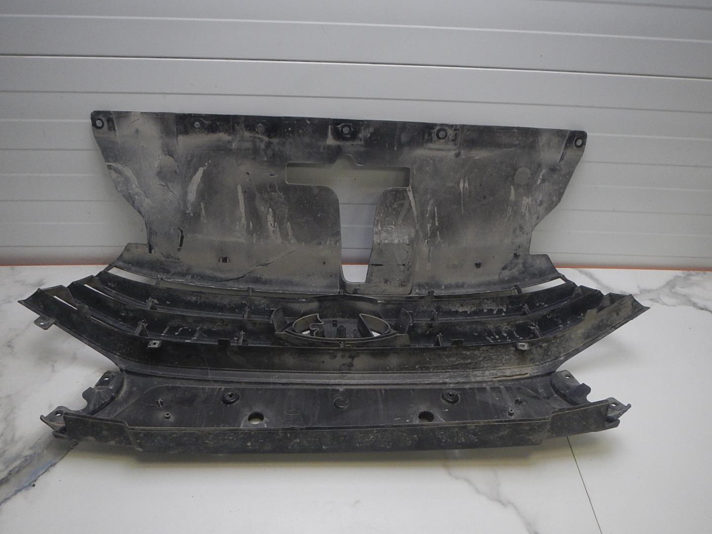 Решетка радиатора