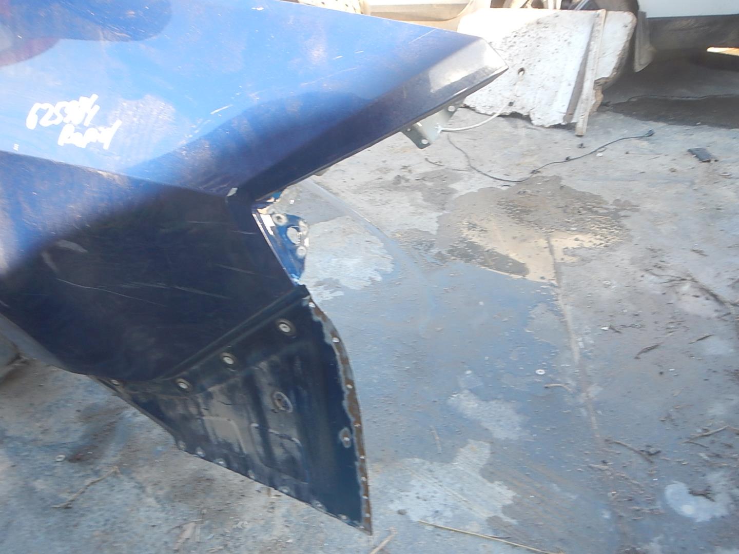 Крыло заднее левое