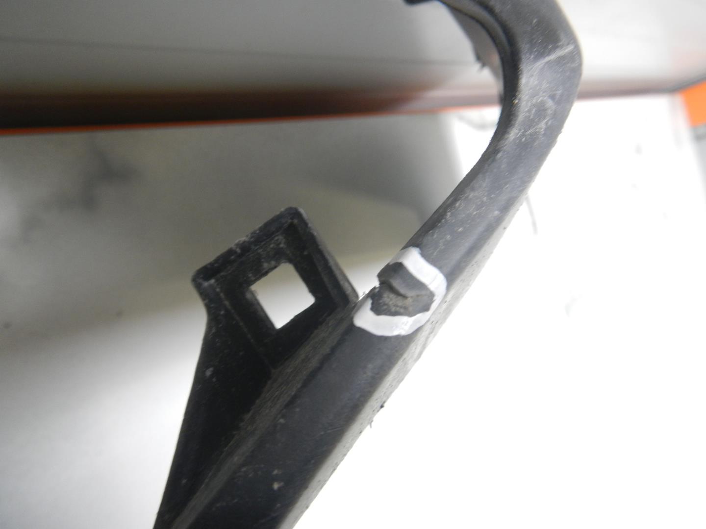 Накладка заднего бампера правая