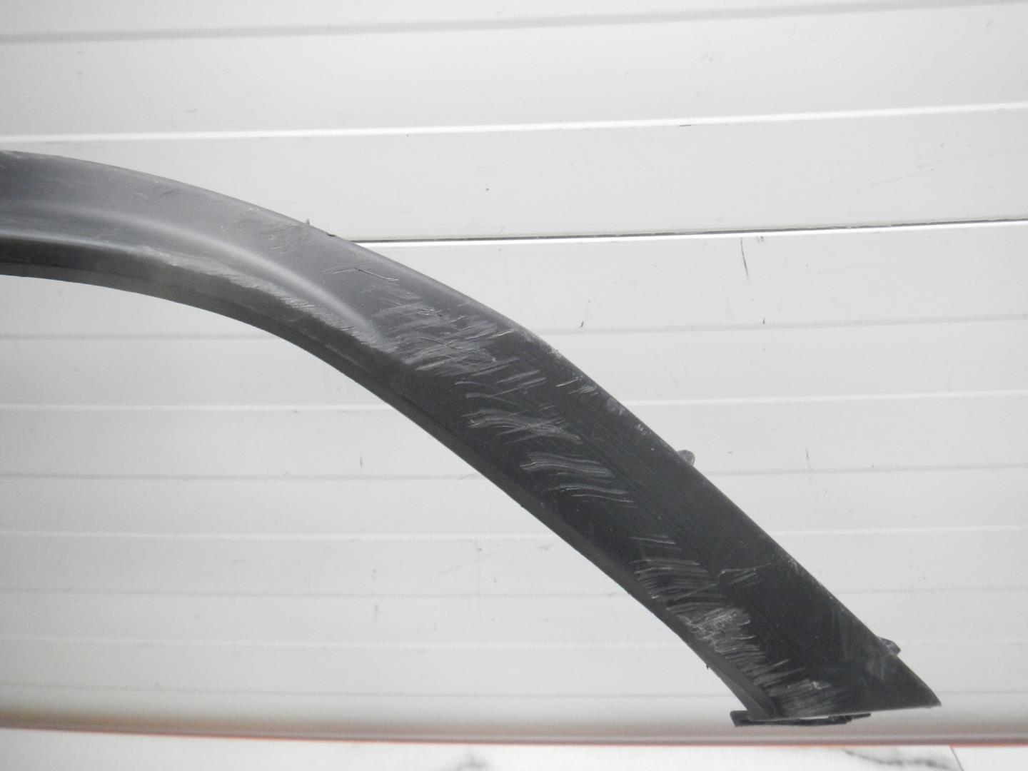 Накладка заднего бампера левая