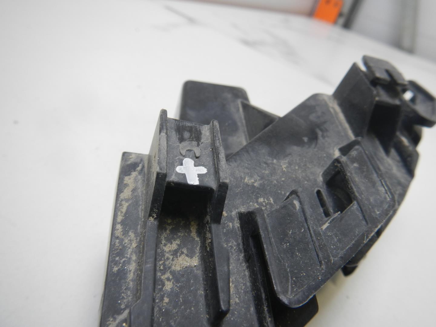 Кронштейн фонаря