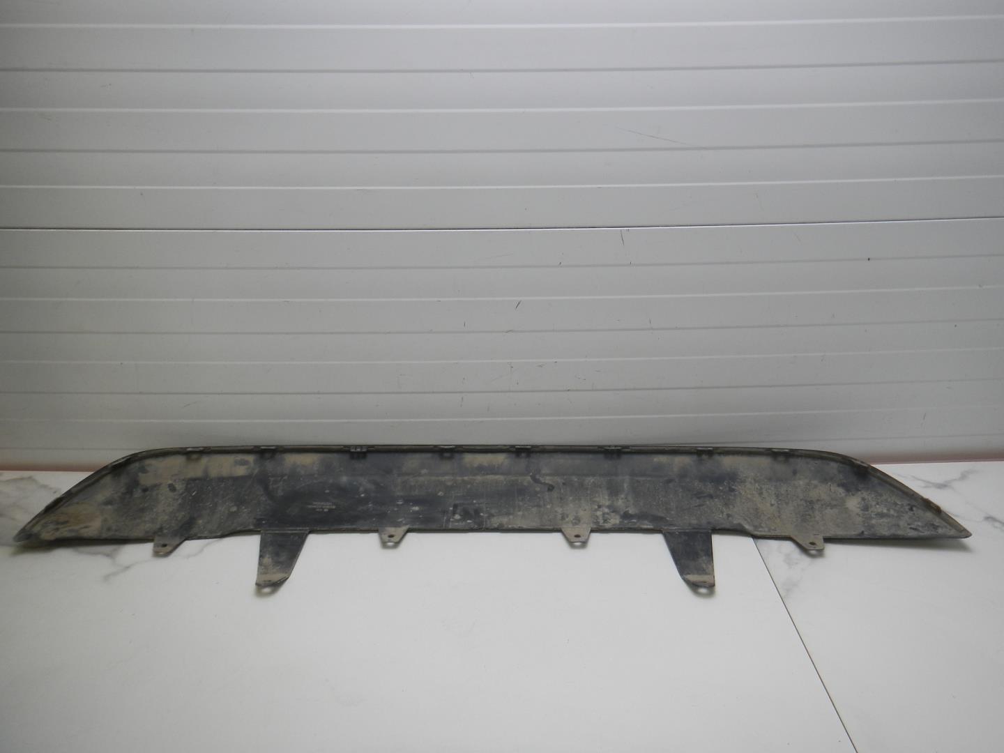 Накладка заднего бампера