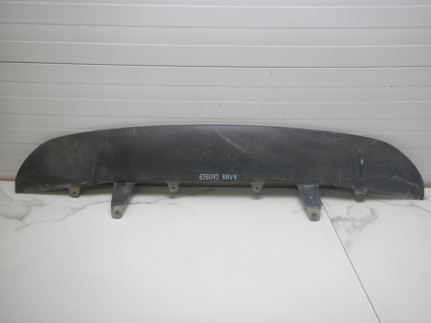 Накладка заднего бампера