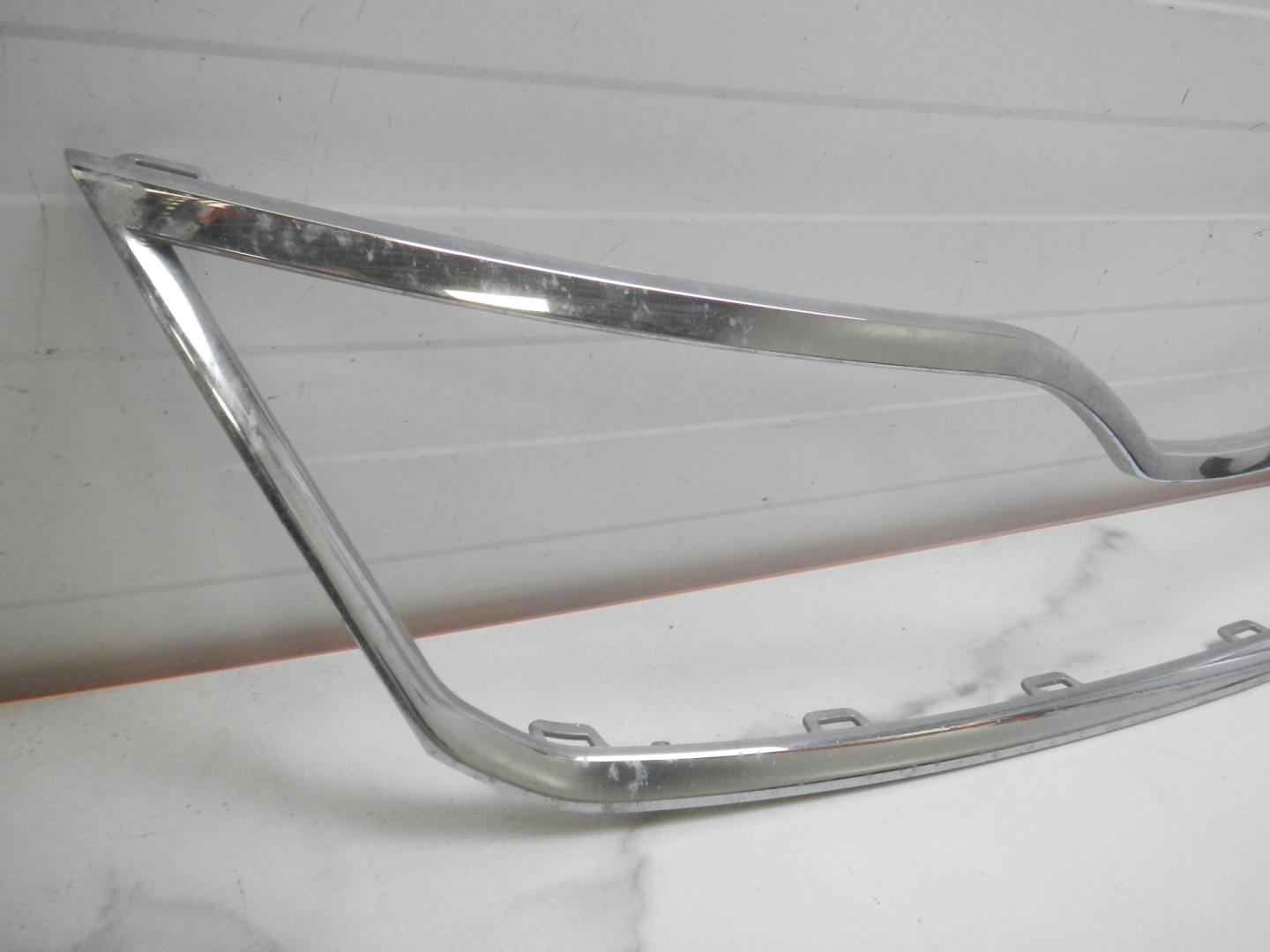 Накладка на решетку радиатора