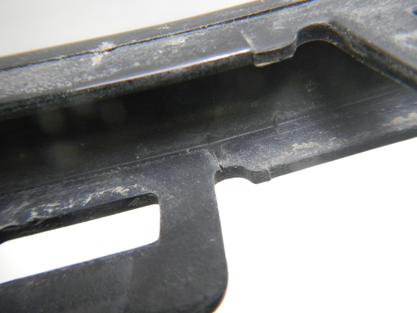 Молдинг заднего бампера