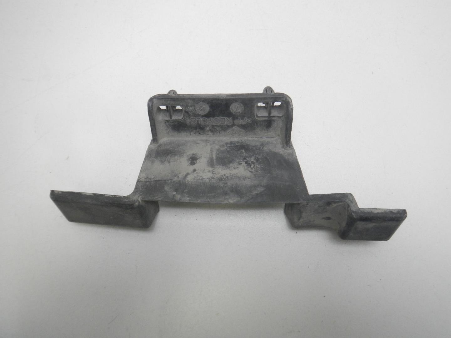 Кронштейн радиатора