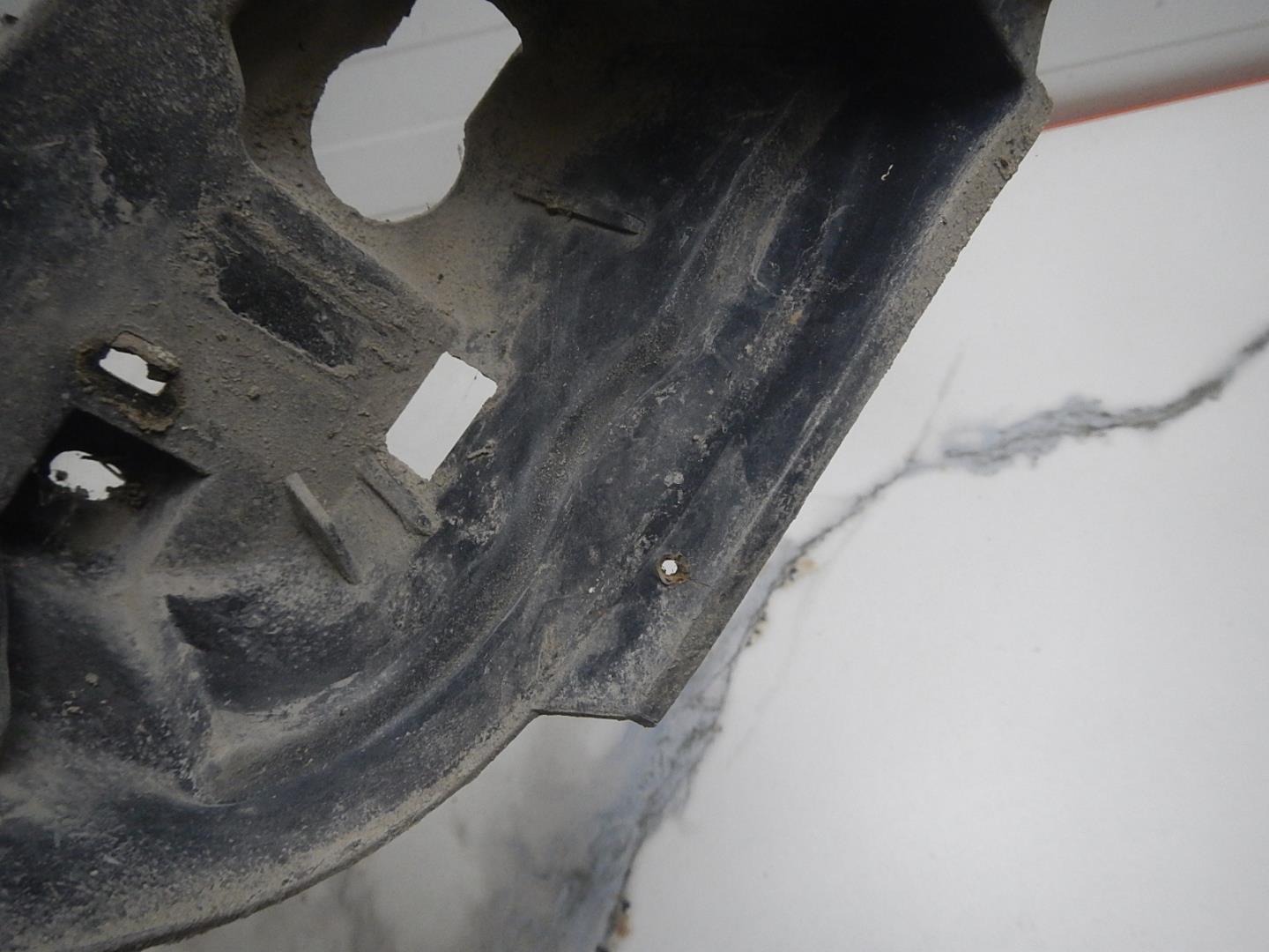 Кронштейн фары противотуманной правой