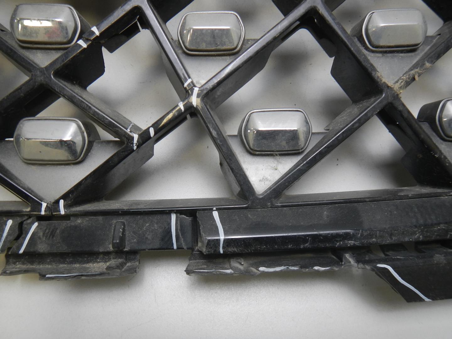 Решетка радиатора