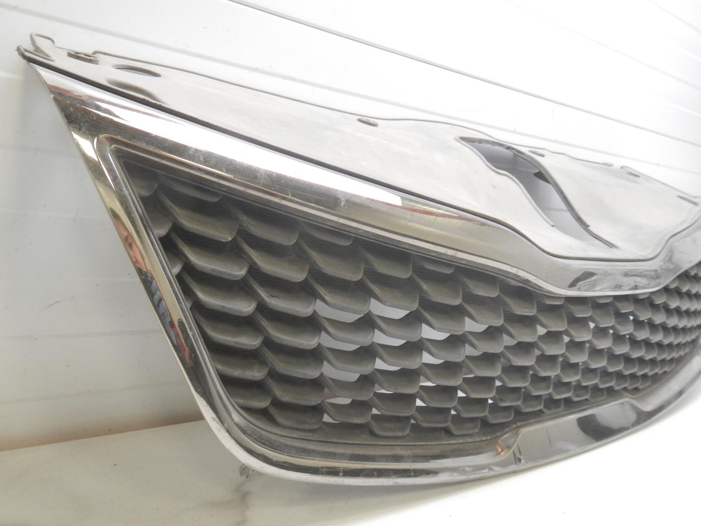 Решетка радиатора