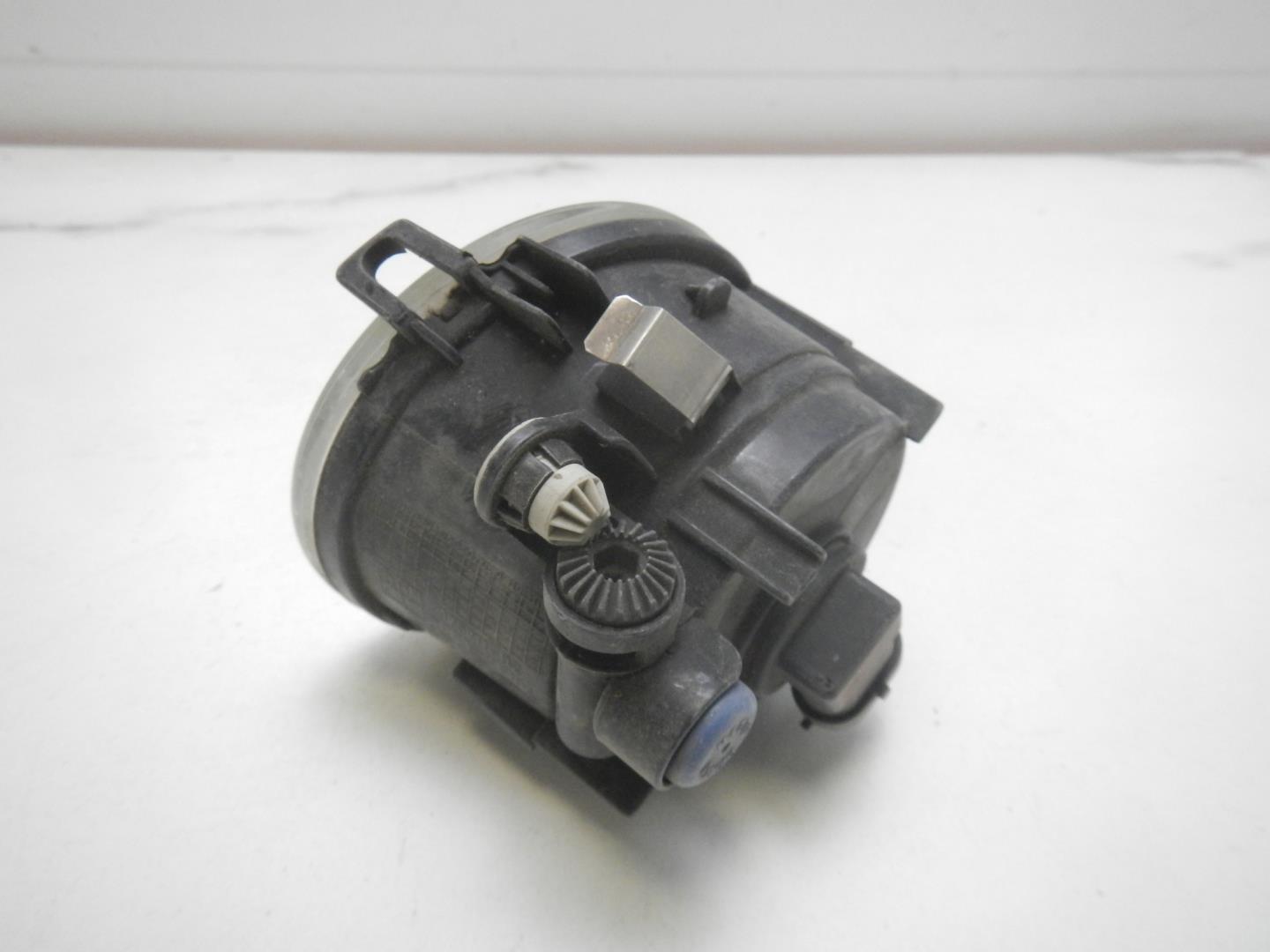 Фара противотуманная правая