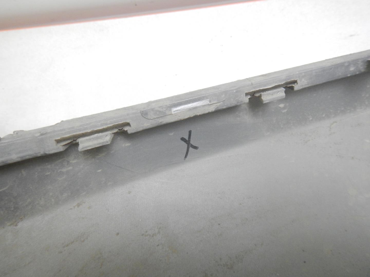 Накладка переднего бампера