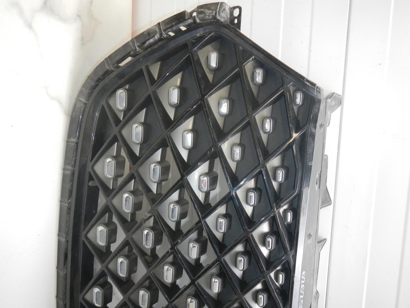 Решетка радиатора