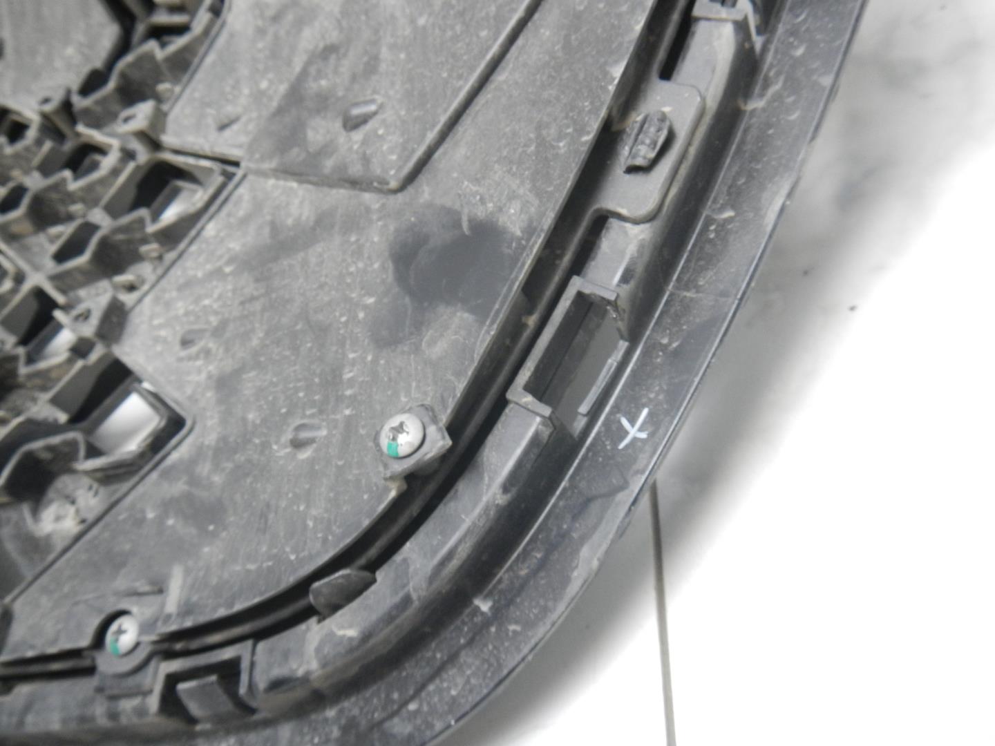 Решетка радиатора