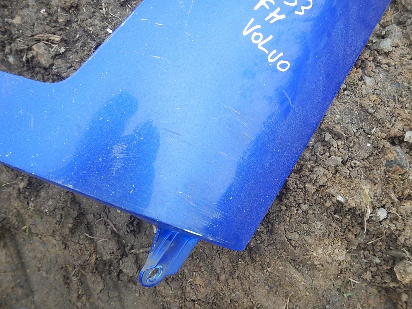 Накладка переднего бампера левая