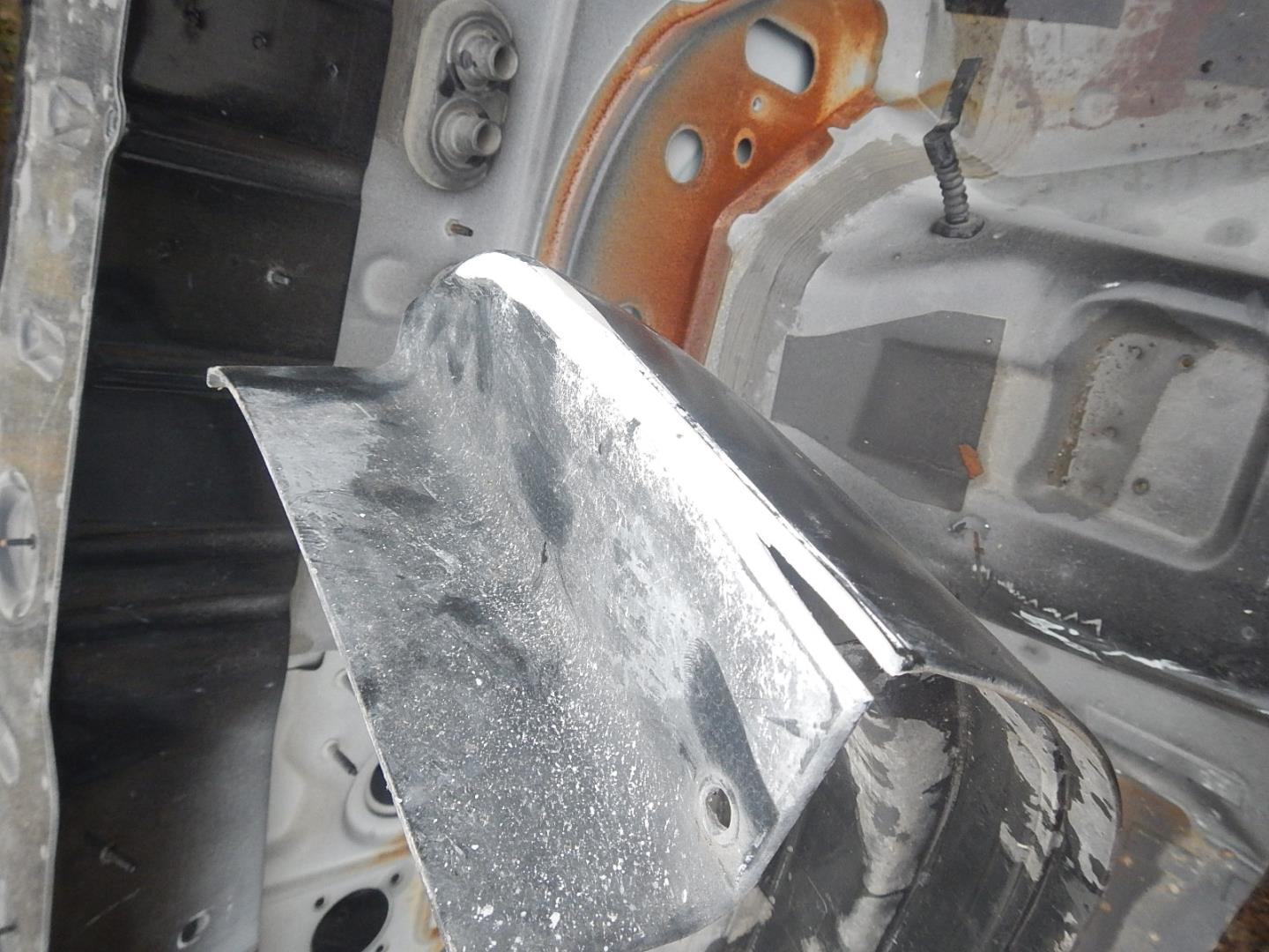 Накладка переднего бампера правая