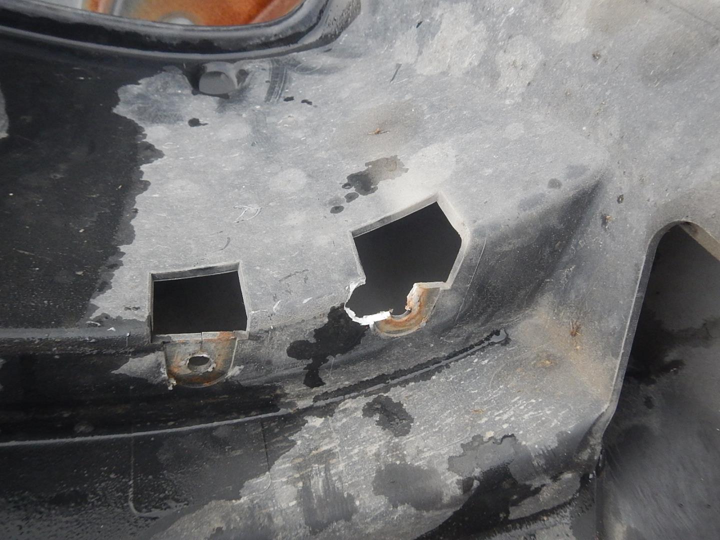 Накладка переднего бампера правая