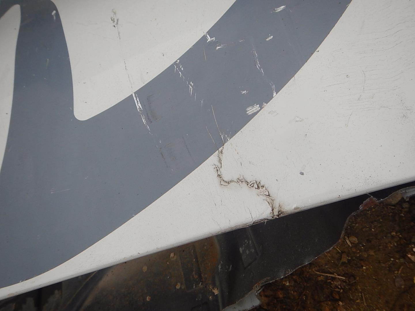 Накладка на крыло