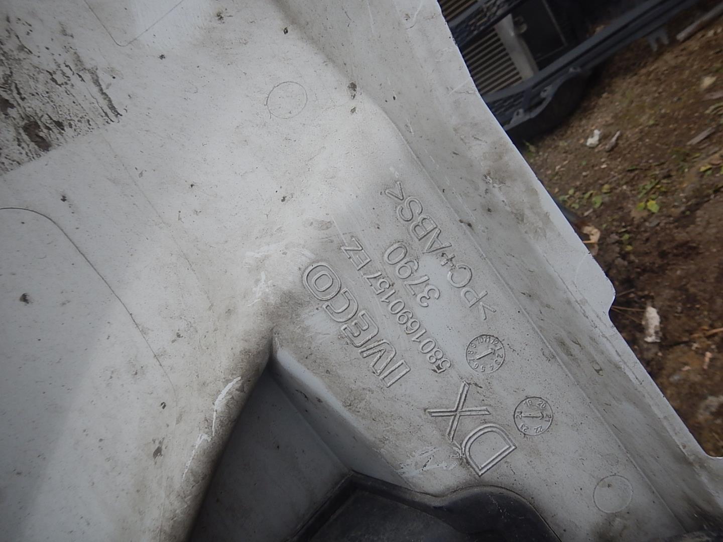 Накладка (кузов наружные)