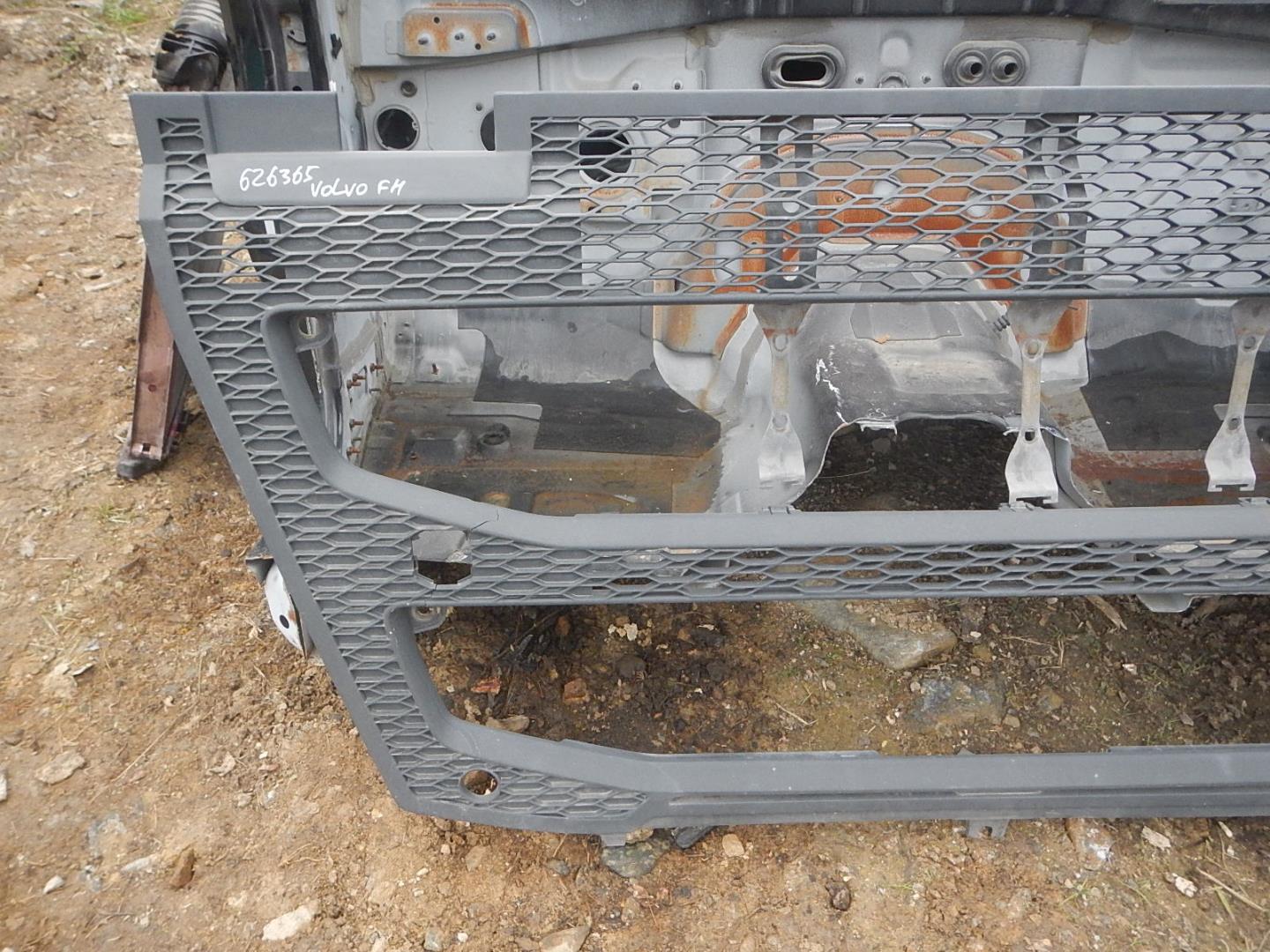 Решетка радиатора