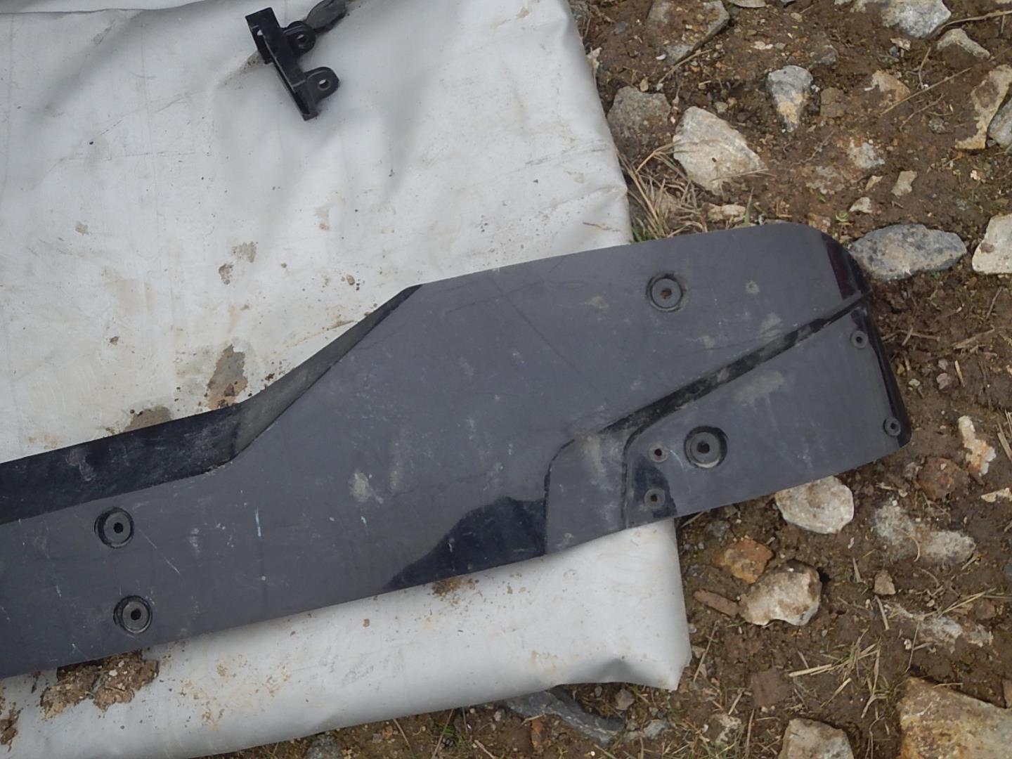 Накладка (кузов наружные)