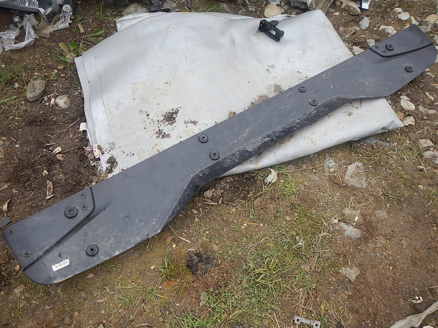 Накладка (кузов наружные)