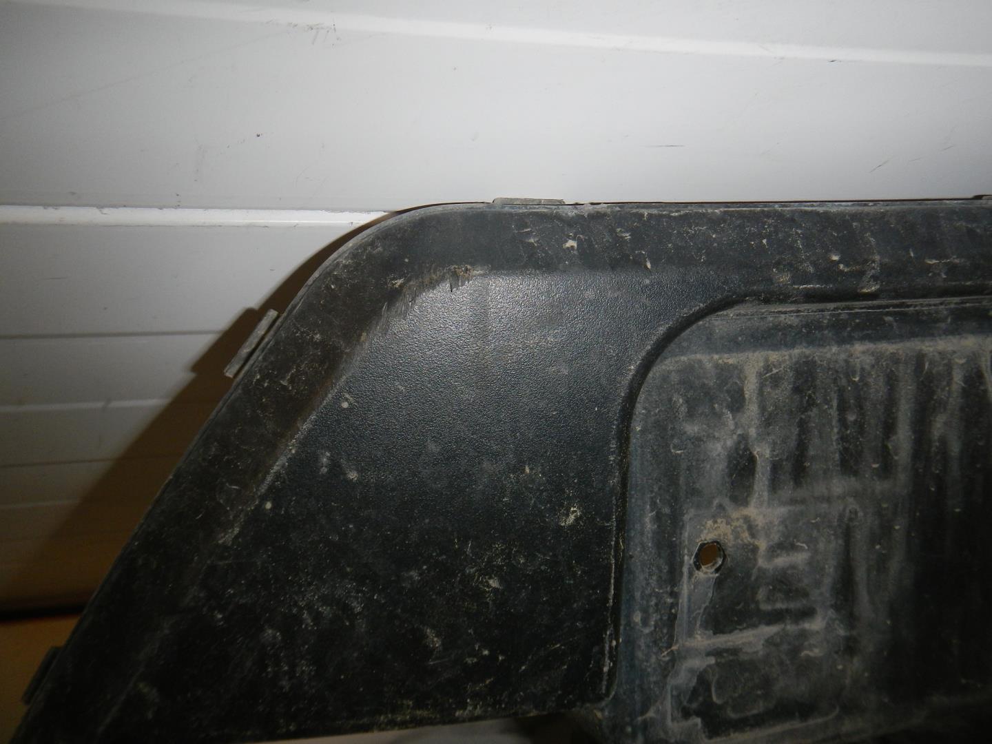 Накладка переднего бампера