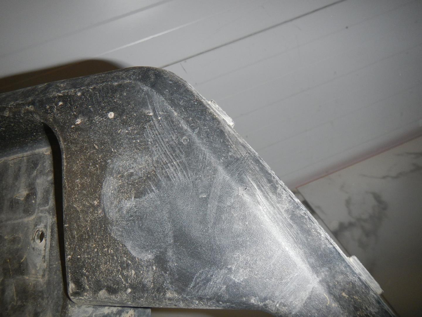 Накладка переднего бампера