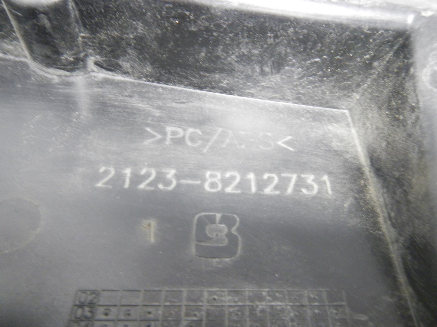 Решетка стеклоочистителей (Жабо)