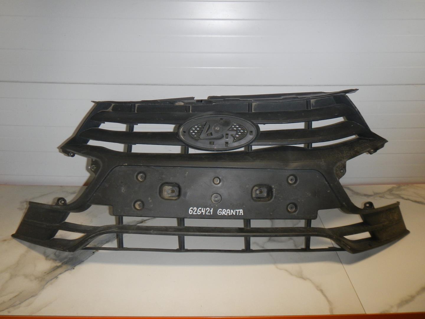 Решетка радиатора