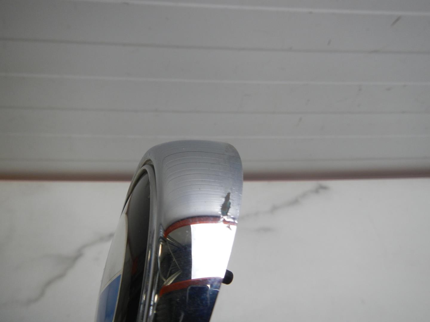 Эмблема на крышку багажника