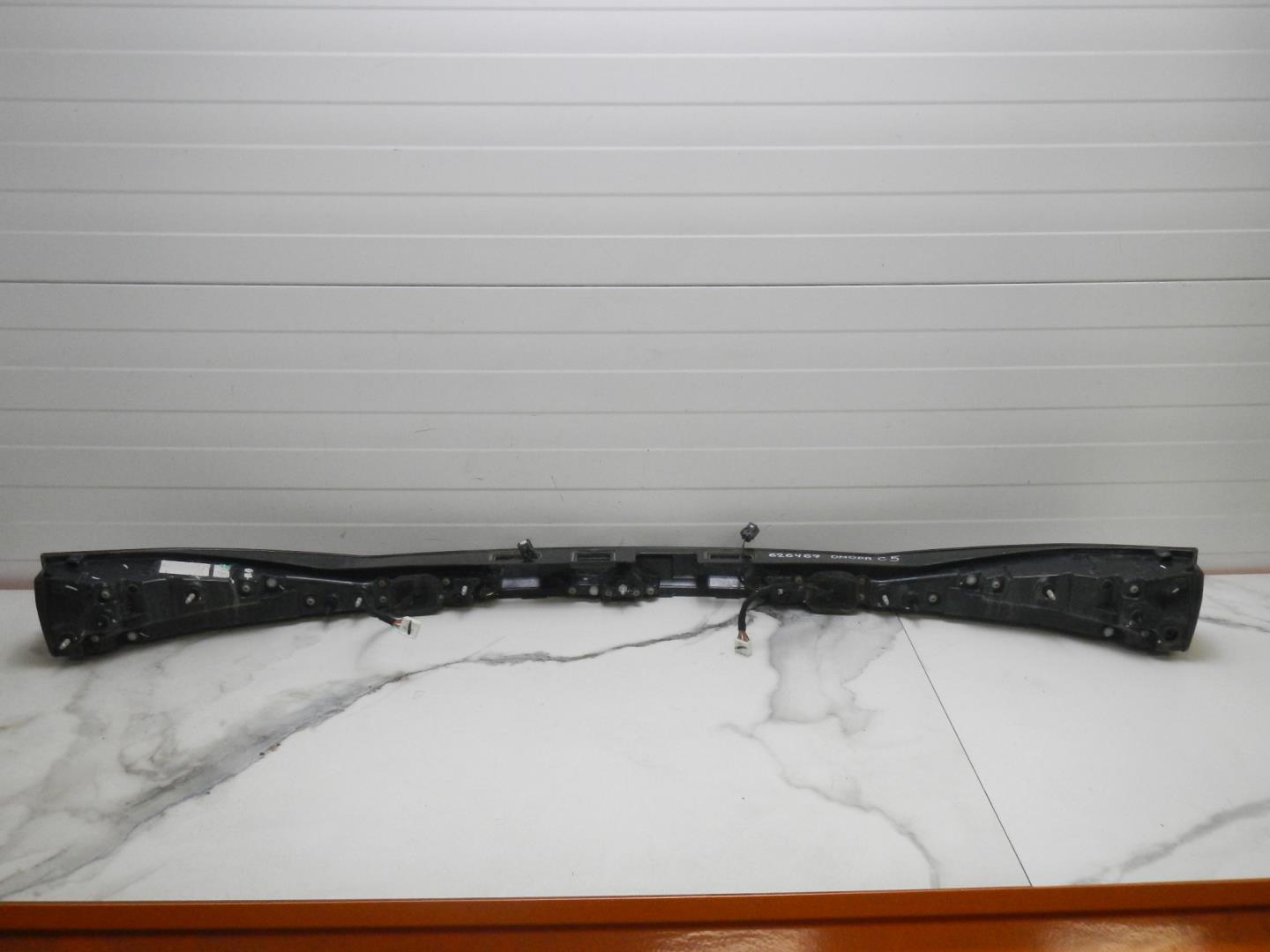 Фонарь задний (стоп сигнал)