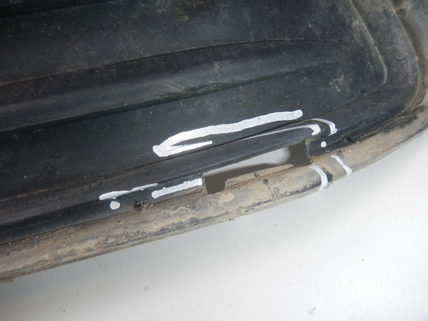 Решетка в бампер центральная