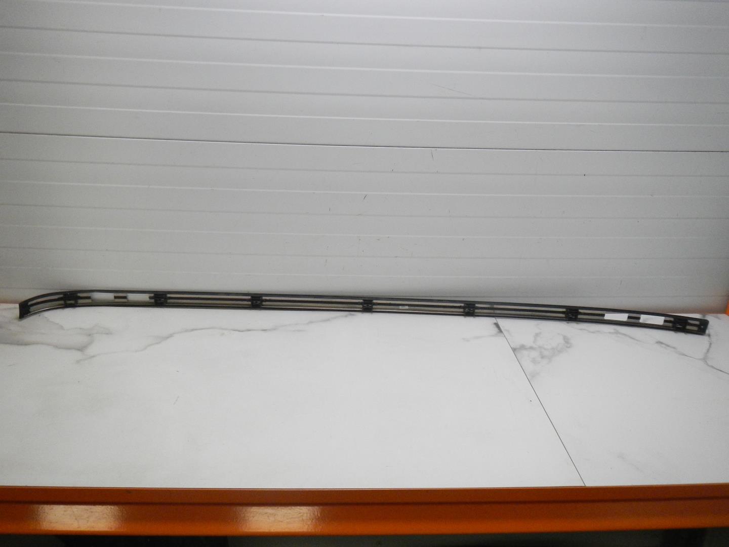 Молдинг крыши левый